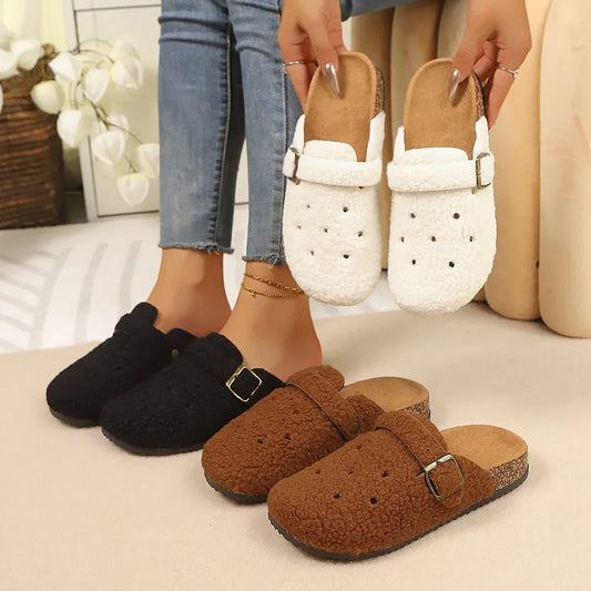 Nestle Fleece Clogs