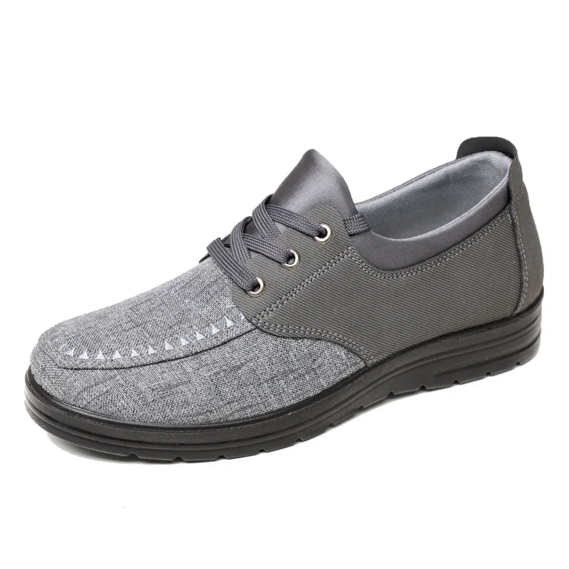 Brackenfield Smoke Quilted Court