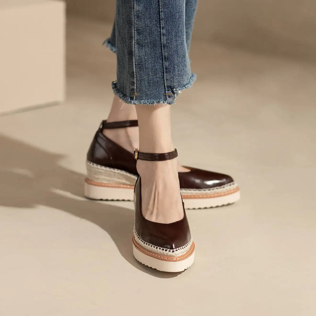 Victoria Braided Pump