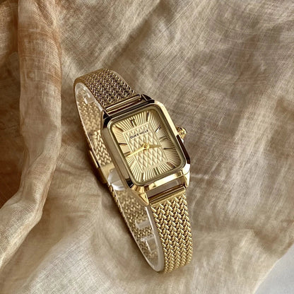 Vintage-Inspired Mesh Bracelet Watch