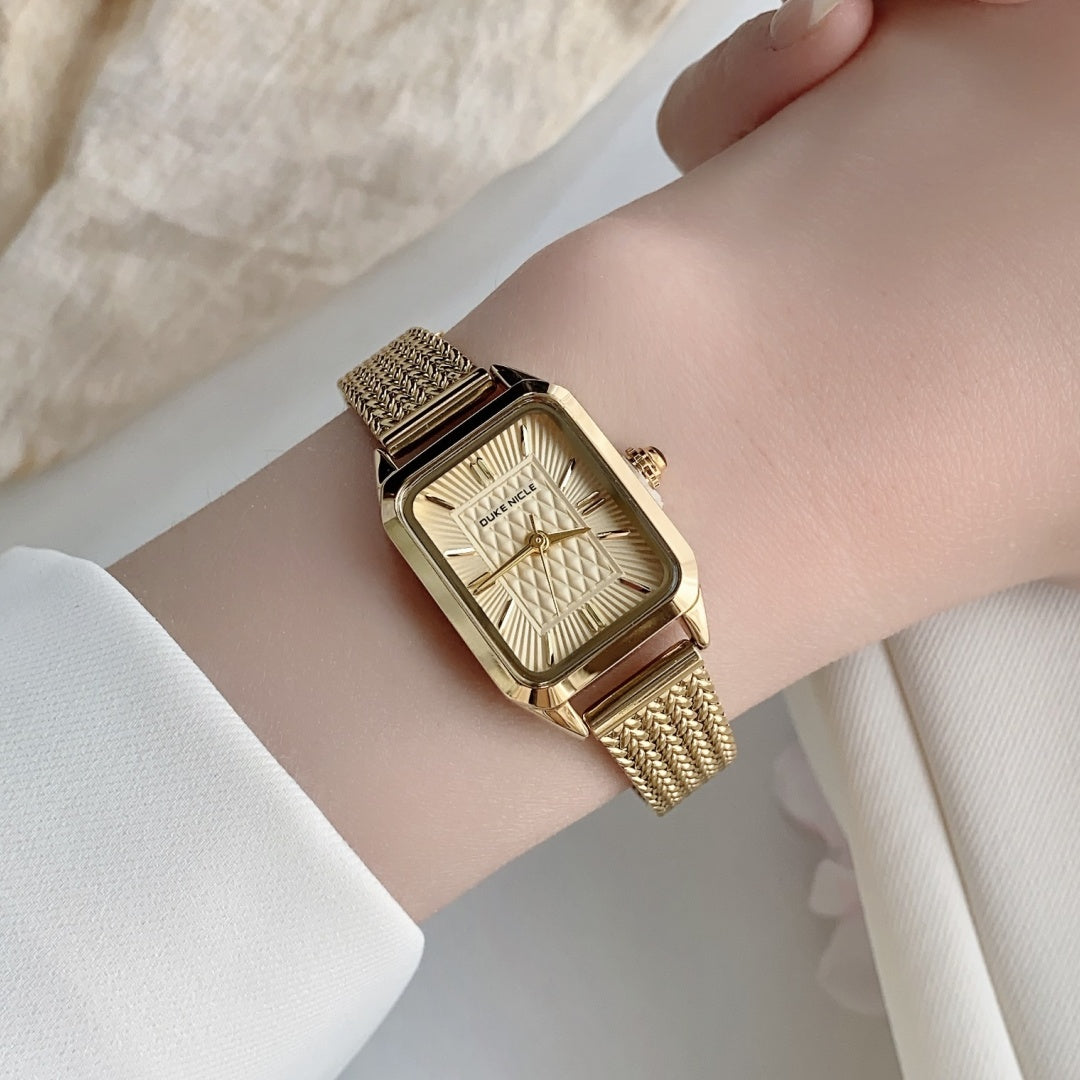 Vintage-Inspired Mesh Bracelet Watch