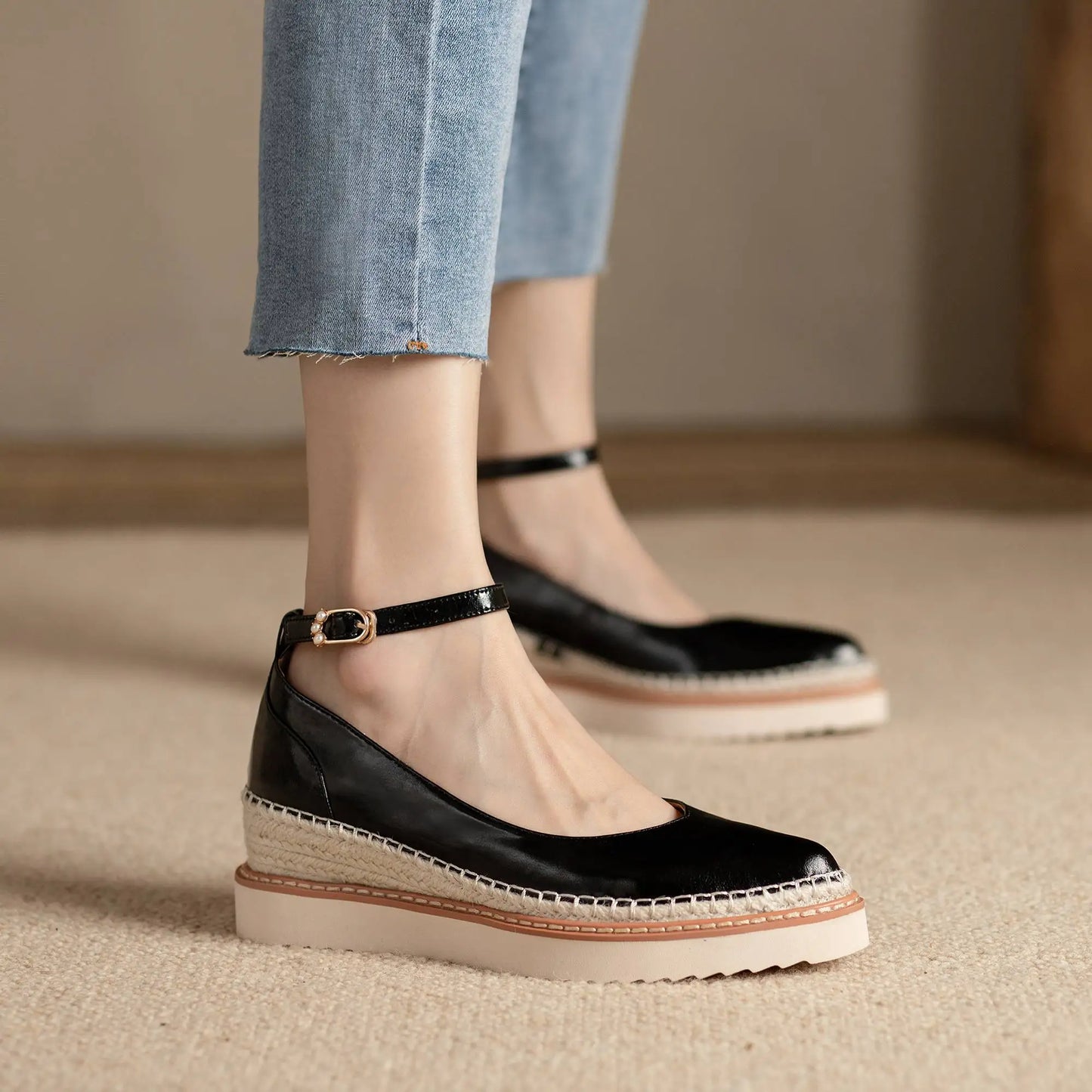 Victoria Braided Pump