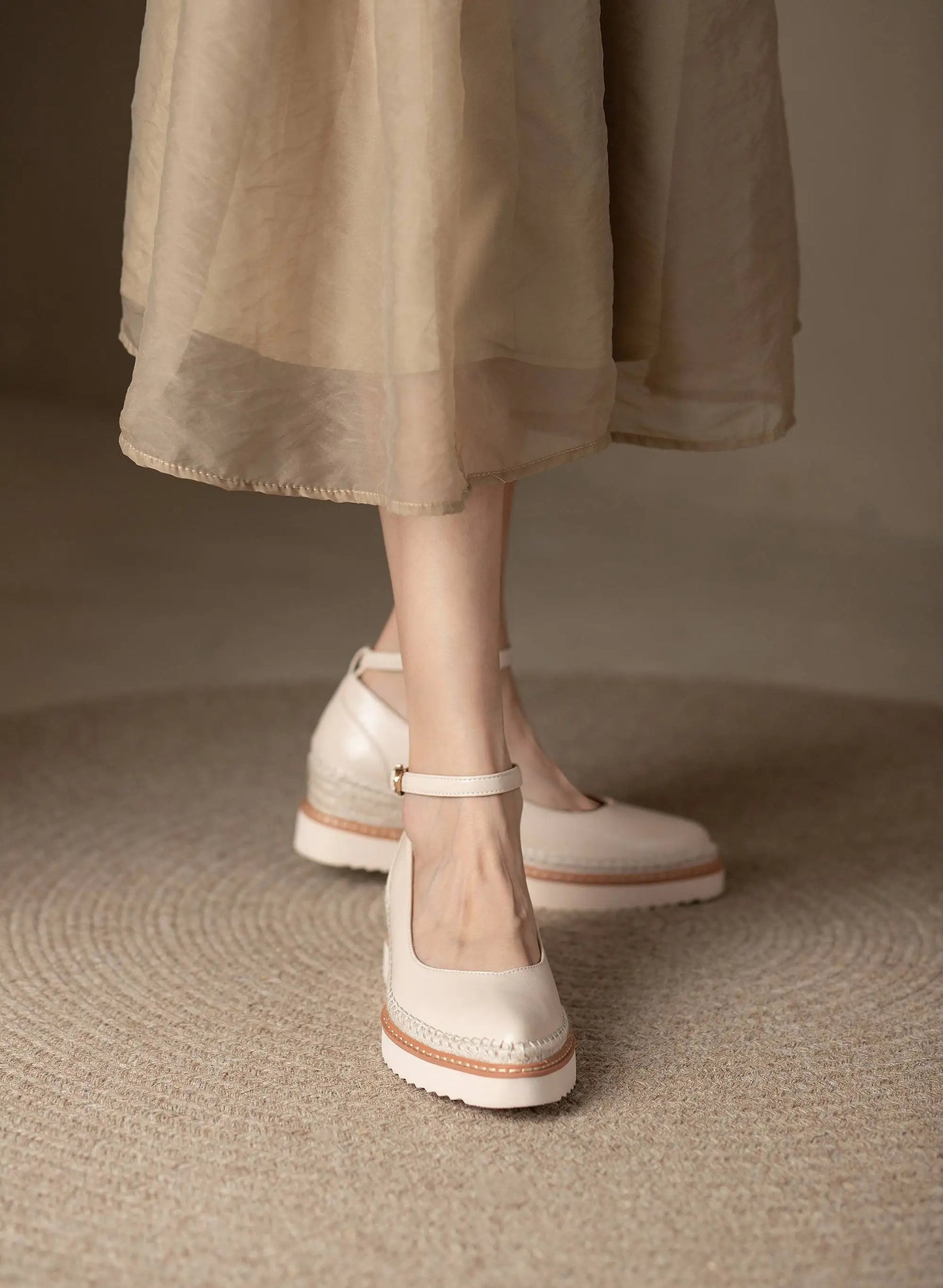 Victoria Braided Pump