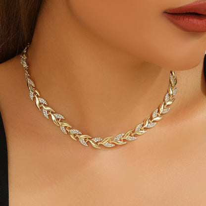 The Laurel Twist Set – Crystal & Metal Interweave