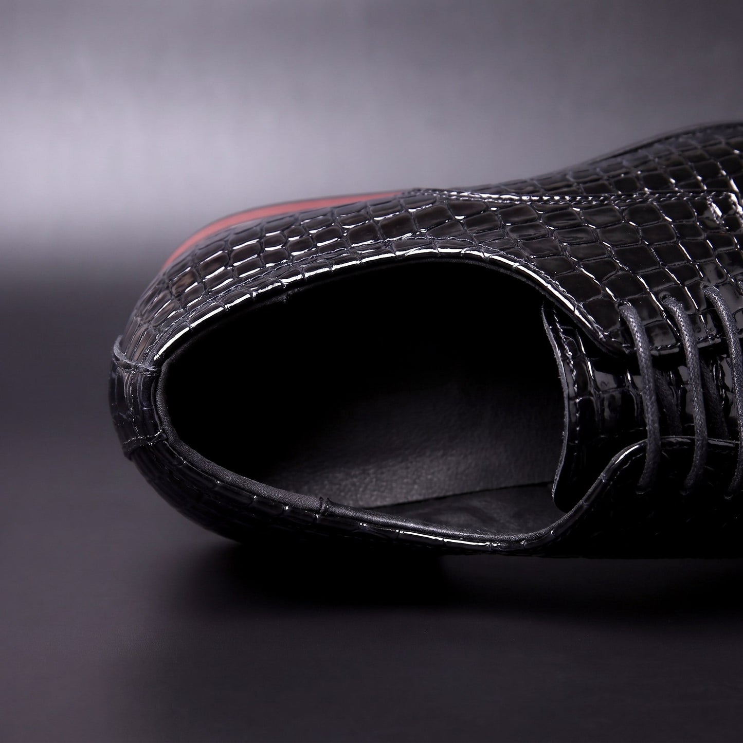 Draco Croc-Embossed Oxfords