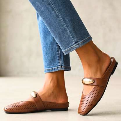 Céleste Toffee Perforated Mary Mule