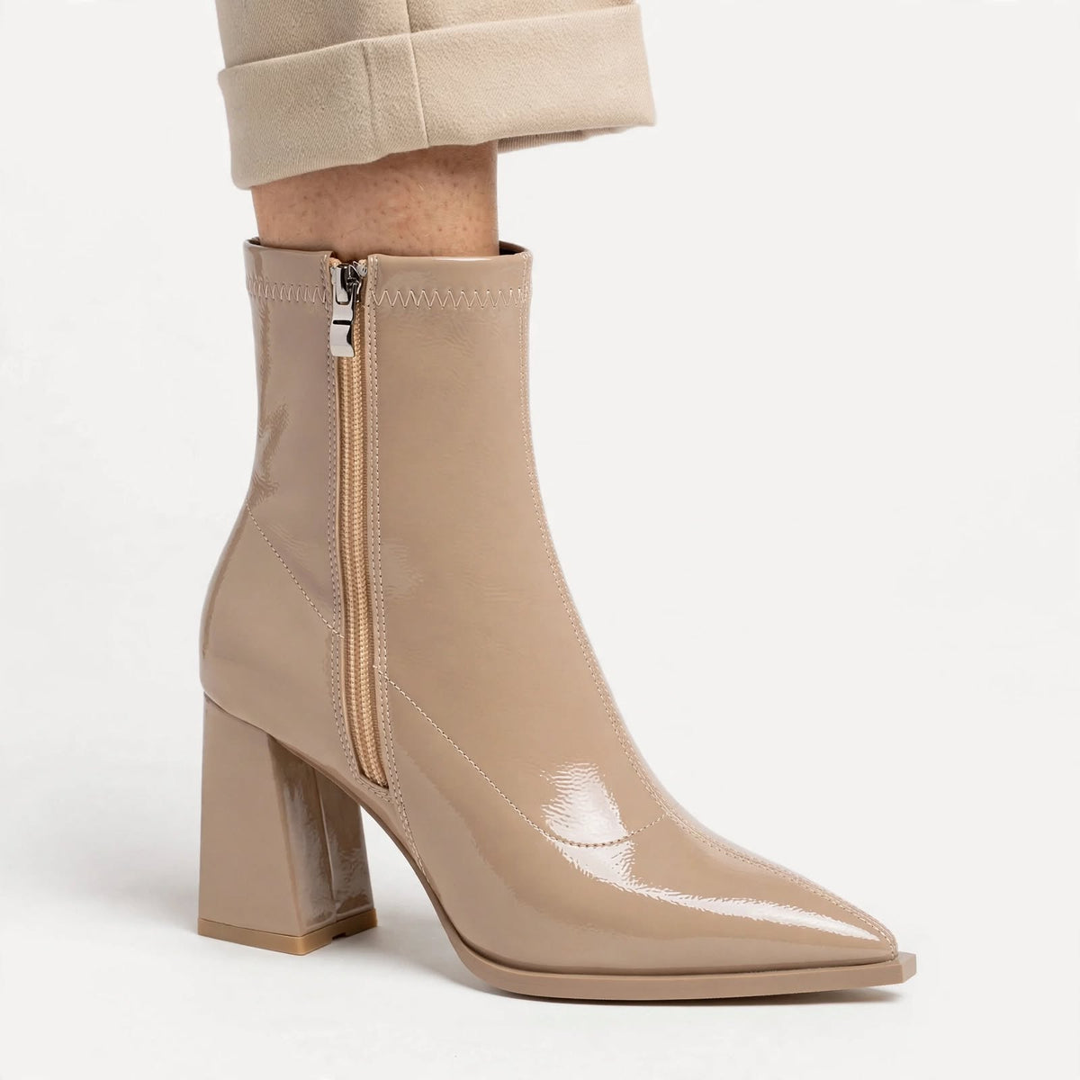 Beaumaris Pointed Boots