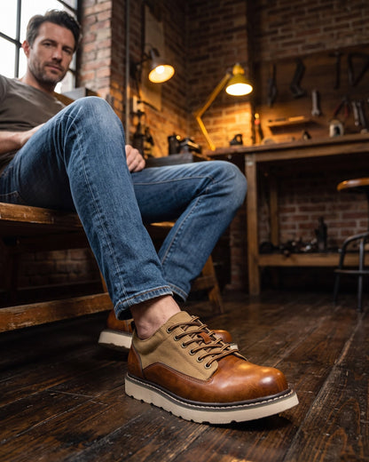 Ashbourne Canvas-Leather Trainer