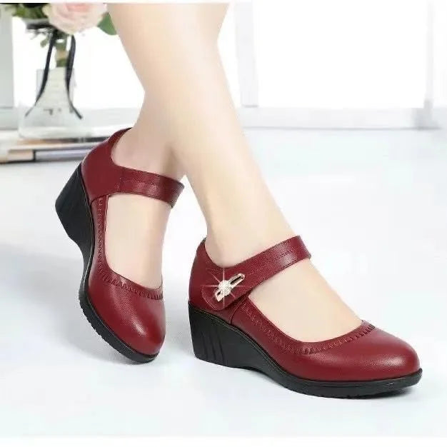 Mayfair Crystal-Clasp Wedge