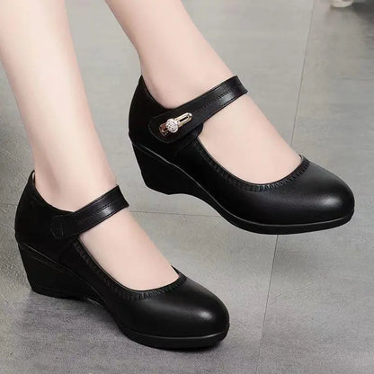 Mayfair Crystal-Clasp Wedge