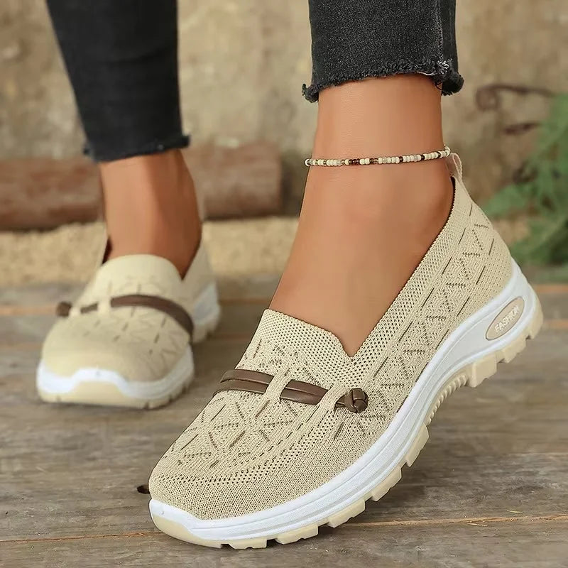 Geometric Weave Cushioned Loafer