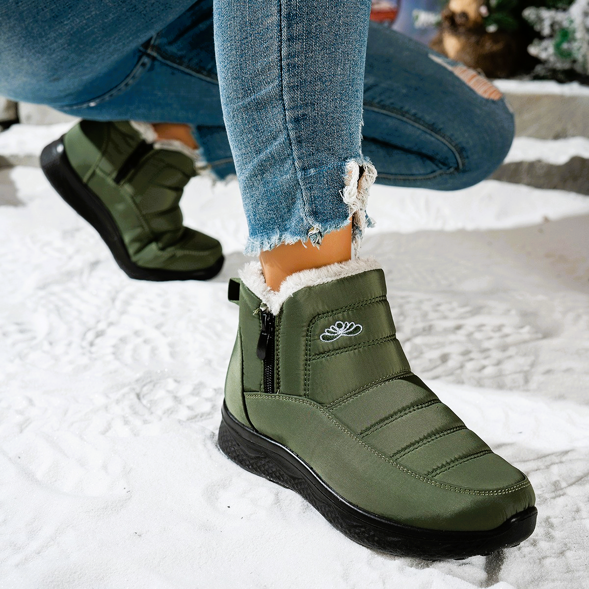 Summit Quilted Snow Boot