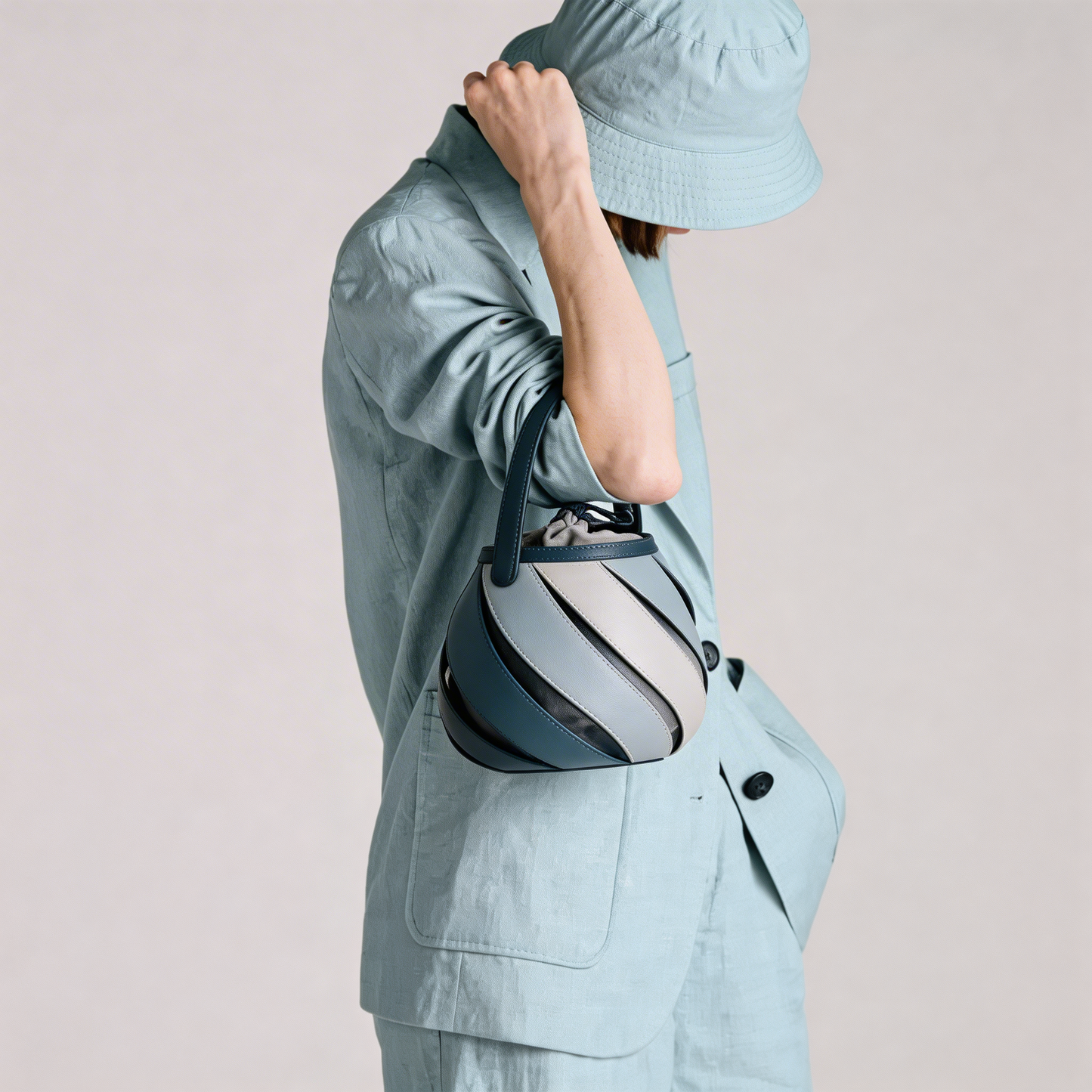 Orbite Evening Bag