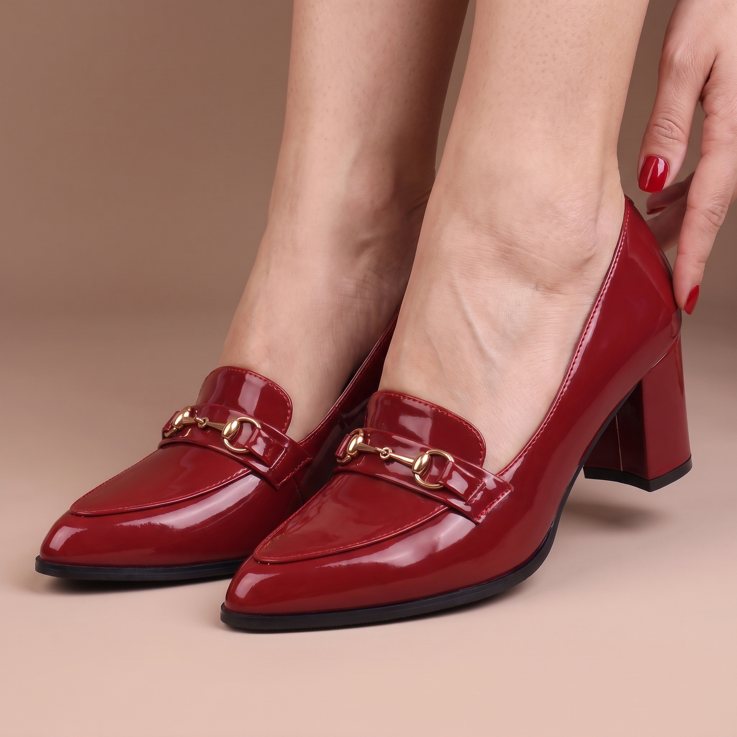 Vesper Patent Horsebit Pump
