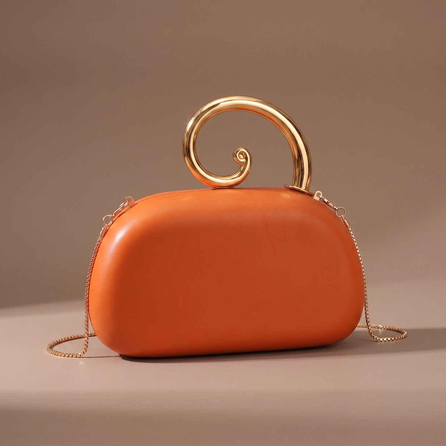 Serpentine Clutch