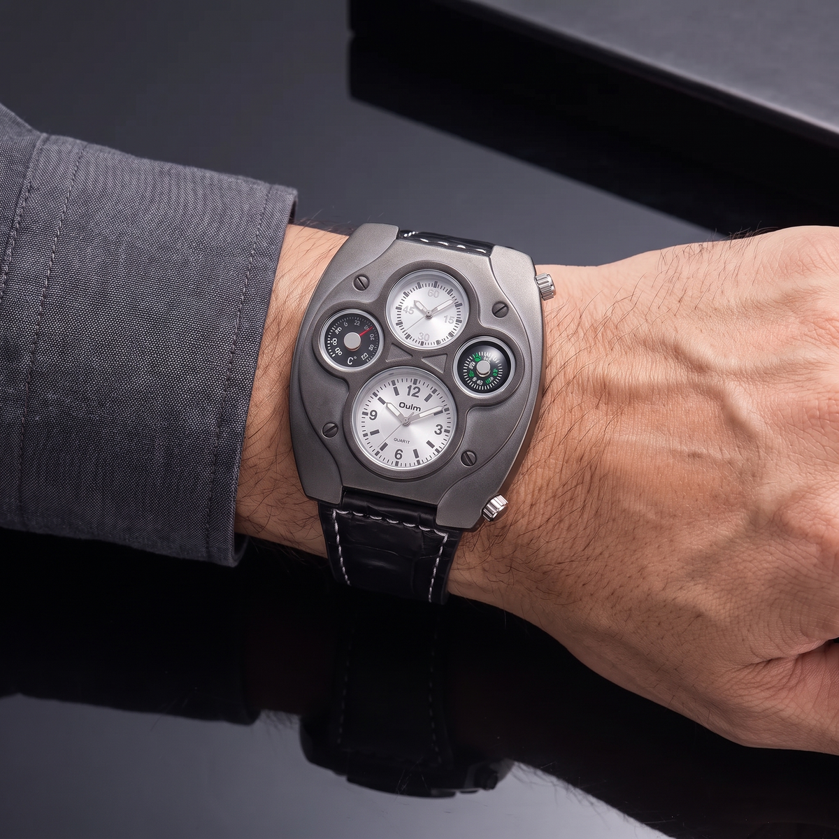 Voyager Explorer Watch