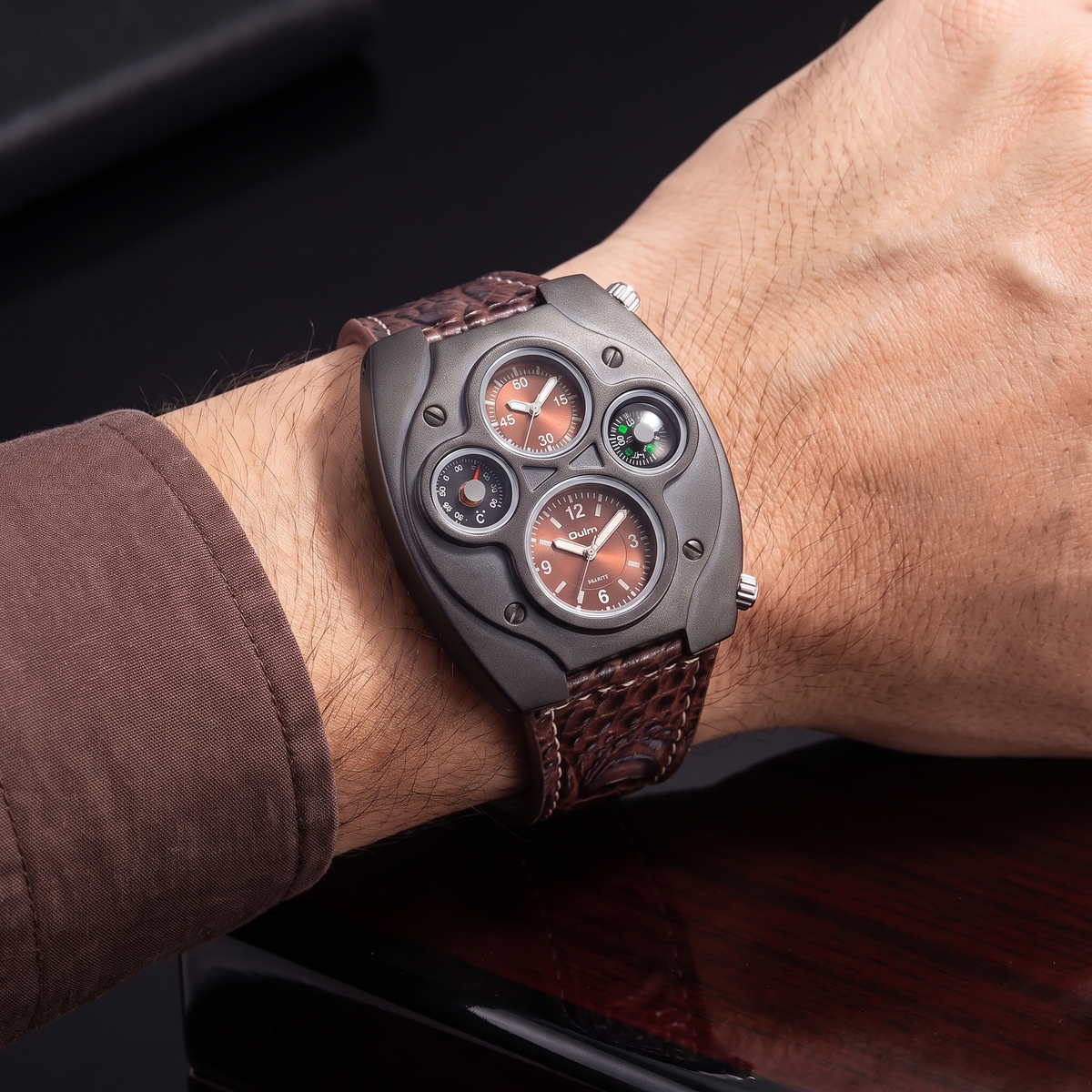 Voyager Explorer Watch