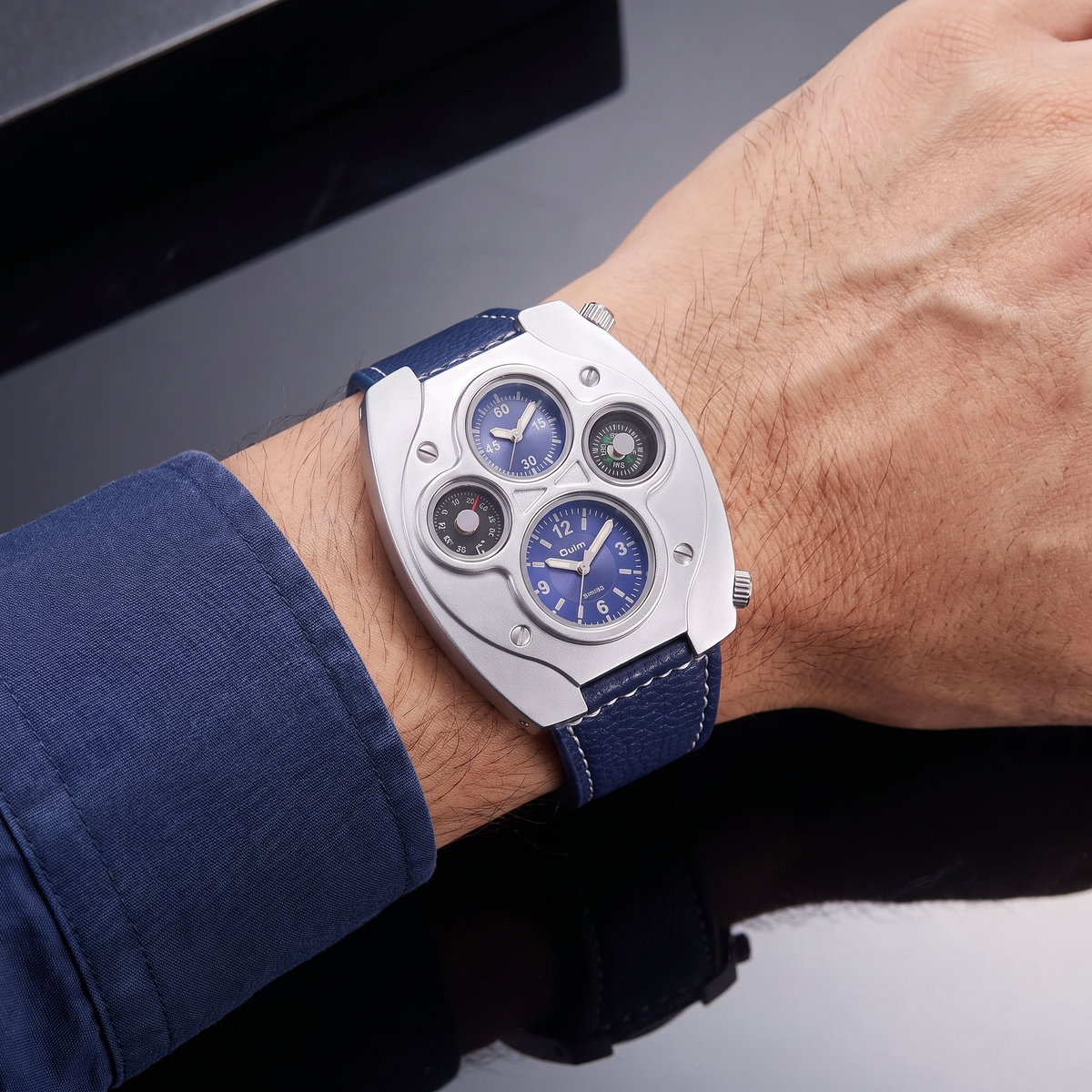 Voyager Explorer Watch