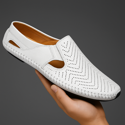 Le Flaneur Navy Cut-Out Loafer
