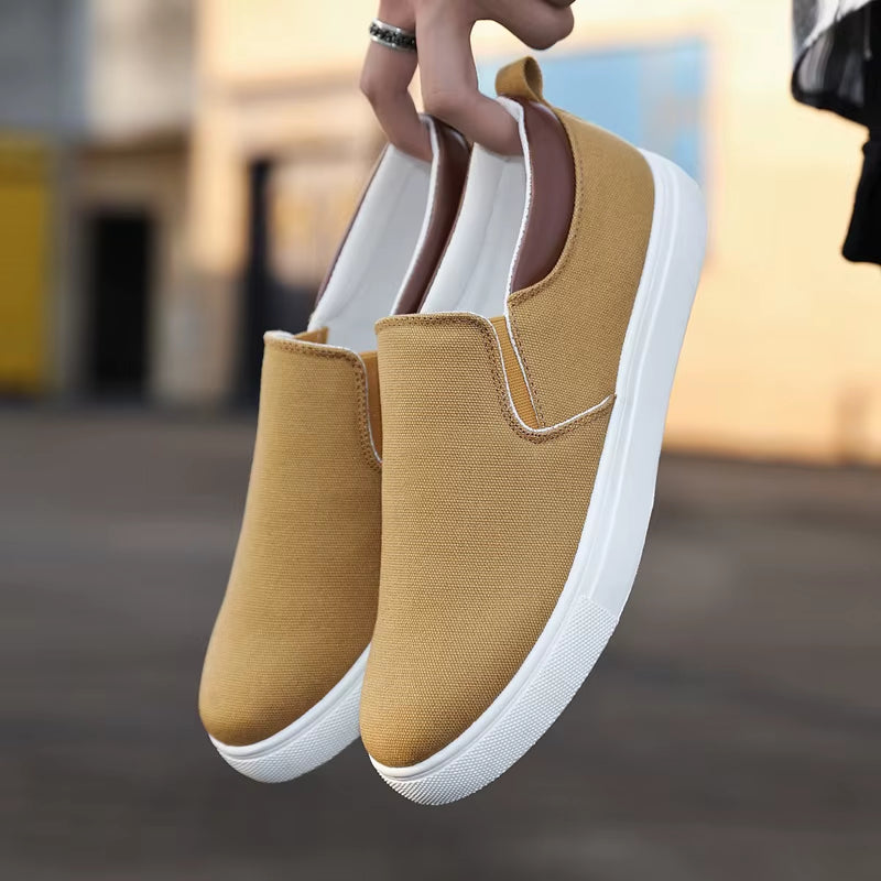 Dorado Canvas Sneaker