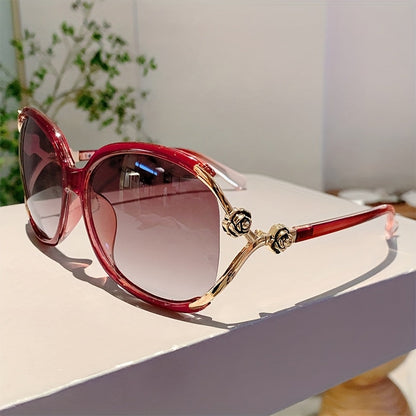 Blooming Rose Temple Gradient Sunglasses