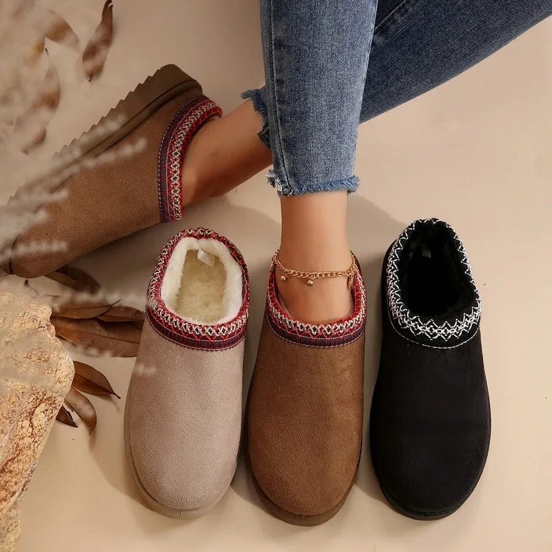 Chalet Comfort Fleece Clogs