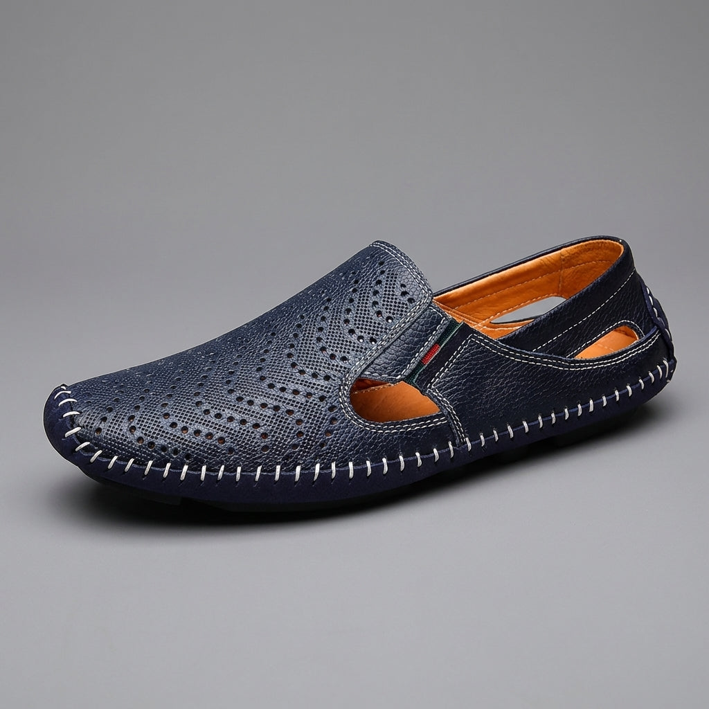 Le Flaneur Navy Cut-Out Loafer