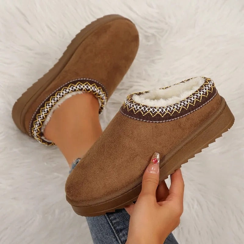 Chalet Comfort Fleece Clogs