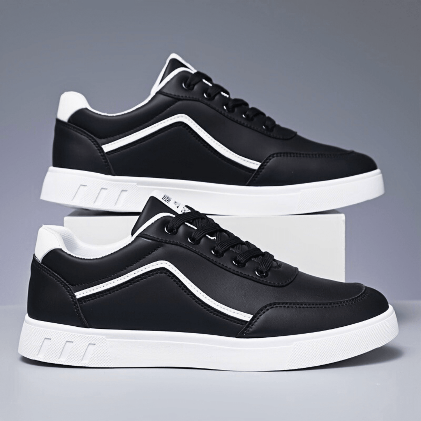 Estival Noir Leather Skate Low