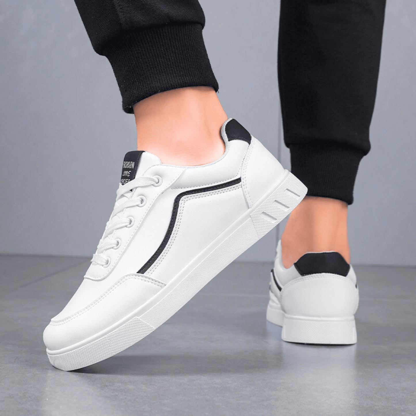 Estival Noir Leather Skate Low